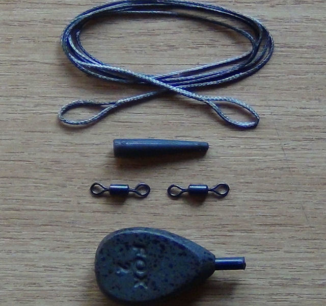 This semi-fixed running lead setup is very effective & safe for the carp