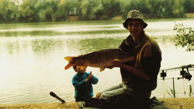 Middle of the day and they would often have a short feeding spell in fact noon was the best time