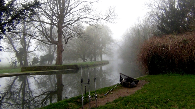A foggy march session for old times sake, this is where i first started fishing as a kid