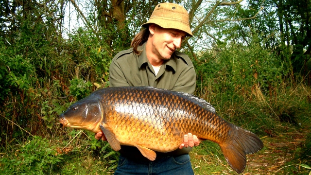 One of three twenties in a day from the shallows at 24lb sept 2007