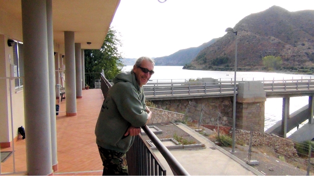The apartment at mequinenza overlooking the river ebro