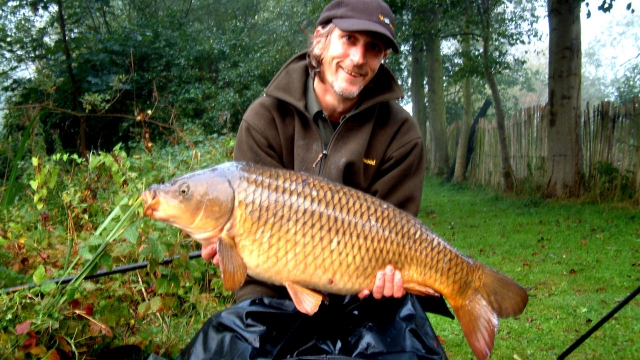 Another 22lb common taken whilst a guest night fishing with the fishery manager october 2006
