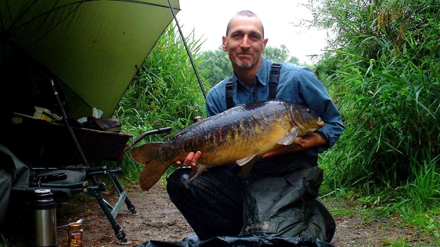 One of two morning mirrors at 17lb july 2005