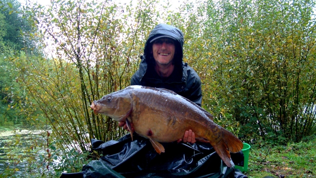 This shot was taken in the pouring rain, it rained a lot in the summer of 2006!